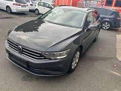 Grau Gebraucht 2020 VW Passat Kombi | 15.470 € (Superpreis)