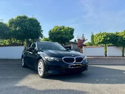 Schwarz Gebraucht 2020 BMW 318 M Sport Kombi | 19.999 € (Fairer Preis)
