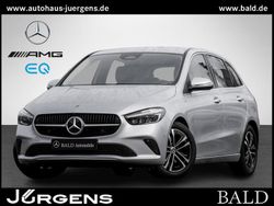 Silber metalliclack hightechs Gebraucht 2024 Mercedes 200 Progressive Kombi | 28.980 €
