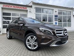 Braun Gebraucht 2014 Mercedes GLA250 Style SUV | 19.900 € (Fairer Preis)