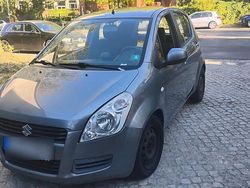 Grau Gebraucht 2009 Suzuki Splash Kleinwagen | 2.290 €