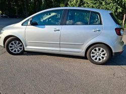 Silber Gebraucht 2006 VW Golf Plus Cross Comfortline Van / Kleinbus | 4.800 € (Guter Preis)