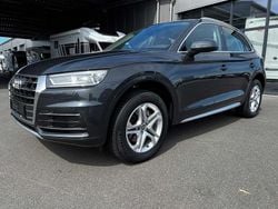 Grau (metallic) Gebraucht 2018 Audi Q5 Design SUV | 28.880 € (Guter Preis)