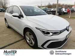Pure white 5934 Gebraucht 2021 VW Golf VIII GTE Limousine | 25.990 € (Fairer Preis)