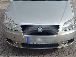 Beige Gebraucht 2005 Fiat Croma Kombi | 3.500 €