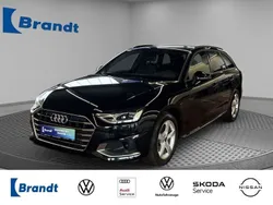 Brillantschwarz Gebraucht 2022 Audi A4 Advanced Kombi | 25.390 € (Fairer Preis)