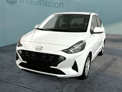 Weiß Gebraucht 2020 Hyundai i10 Trend Kleinwagen | 13.180 € (Fairer Preis)