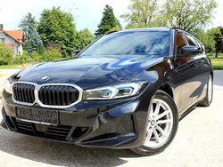 Saphirschwarz Gebraucht 2023 BMW 318 Sport Line Kombi | 31.200 € (Fairer Preis)