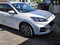 Weiß Gebraucht 2021 Ford Kuga ST-Line SUV | 24.250 € (Superpreis)