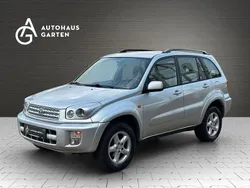 Silber Gebraucht 2003 Toyota RAV4 SUV | 6.950 € (Fairer Preis)