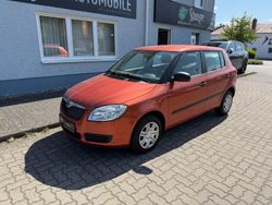 Orange Gebraucht 2009 Skoda Fabia Classic Kleinwagen | 5.999 € (Teuer)