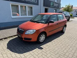Orange Gebraucht 2009 Skoda Fabia Classic Kleinwagen | 6.199 € (Teuer)