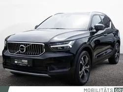 Schwarz Gebraucht 2022 Volvo XC40 Inscription SUV | 28.890 € (Superpreis)