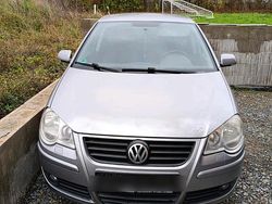 Grau Gebraucht 2009 VW Polo Comfortline Kleinwagen | 2.750 € (Fairer Preis)