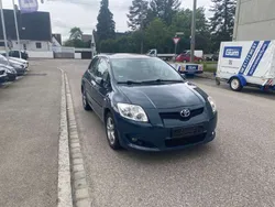 Blau Gebraucht 2008 Toyota Auris Executive Limousine | 4.400 € (Fairer Preis)