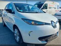 Weiss "nacre" Gebraucht 2014 Renault Zoe Zen Kleinwagen | 6.600 € (Teuer)