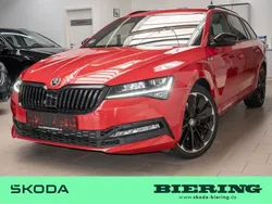 Rot Gebraucht 2023 Skoda Superb SportLine Kombi | 39.950 € (Superpreis)