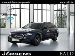 Bleu nautique Gebraucht 2025 Mercedes E300 AMG Kombi | 55.880 € (Fairer Preis)