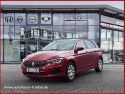 Rot Gebraucht 2017 Fiat Tipo Easy Limousine | 9.490 € (Fairer Preis)