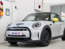 Silber Gebraucht 2021 Mini Cooper SE Kleinwagen | 15.499 € (Guter Preis)