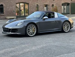 Achatgraumetallic Gebraucht 2019 Porsche 911 Targa 4 Cabrio | 175.790 €