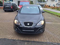 Schwarz Gebraucht 2013 Seat Altea XL Stylance Van / Kleinbus | 5.999 € (Fairer Preis)