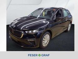 Schwarzmagic perleffekt Gebraucht 2025 Skoda Scala Essence Kleinwagen | 18.740 € (Guter Preis)