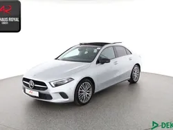Silber Gebraucht 2021 Mercedes A250 Night Limousine | 33.880 € (Fairer Preis)