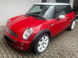 Rot Gebraucht 2004 Mini Cooper Kleinwagen | 2.600 € (Fairer Preis)