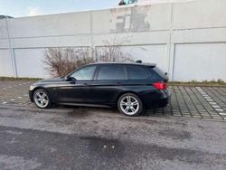 Schwarz Gebraucht 2014 BMW 320 M Sport Kombi | 11.300 € (Fairer Preis)