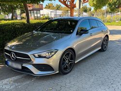 Silber Gebraucht 2019 Mercedes CLA220 Shooting Brake AMG line Kombi | 25.950 € (Fairer Preis)