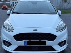 Weiß Gebraucht 2018 Ford Fiesta ST-Line Kleinwagen | 9.500 € (Fairer Preis)