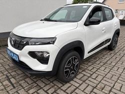 Weiß Gebraucht 2022 Dacia Spring Comfort Kleinwagen | 8.600 € (Fairer Preis)