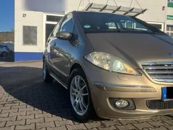 Gold Gebraucht 2005 Mercedes A180 Kleinwagen | 2.200 € (Superpreis)