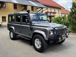 Grau Gebraucht 2008 Land Rover Defender SE SUV | 16.800 €