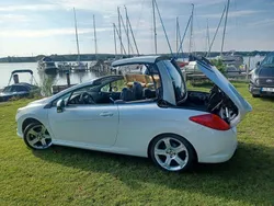 Weiß Gebraucht 2012 Peugeot 308 CC Allure Cabrio | 7.500 € (Etwas zu teuer)