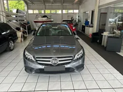 Grau Gebraucht 2018 Mercedes C200 Limousine | 17.990 € (Guter Preis)