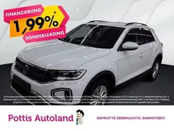 Weiss Gebraucht 2024 VW T-Roc Life SUV | 22.922 € (Guter Preis)