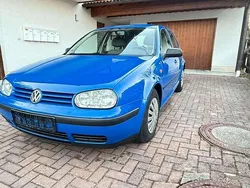Blau Gebraucht 1999 VW Golf IV Limousine | 3.999 € (Teuer)