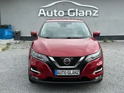 Rot Gebraucht 2017 Nissan Qashqai 360º SUV | 15.990 € (Fairer Preis)