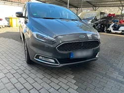 Grau Gebraucht 2017 Ford S-MAX Vignale Van / Kleinbus | 16.900 € (Fairer Preis)