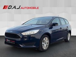 Blau Gebraucht 2017 Ford Focus Trend Kombi | 3.980 € (Guter Preis)