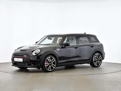 Schwarz Gebraucht 2023 Mini John Cooper Works Clubman Kombi | 45.309 € (Teuer)