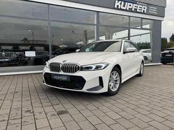 Weiß Gebraucht 2024 BMW 320 M Sport Limousine | 38.900 € (Guter Preis)