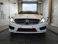 Weiß Gebraucht 2025 Mercedes A35 AMG AMG Kleinwagen | 12.500 €