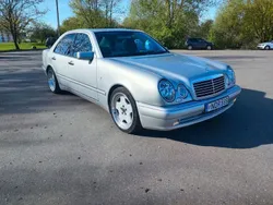 Silber Gebraucht 1999 Mercedes E55 AMG AMG Limousine | 11.300 €