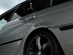 Silber Gebraucht 2003 BMW 320 Performance Kombi | 4.100 € (Teuer)