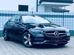 Schwarz Gebraucht 2021 Mercedes C220 Avantgarde Limousine | 38.900 € (Teuer)