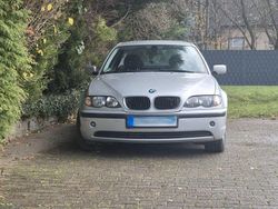 Silber Gebraucht 2002 BMW 318 Limousine | 1.800 € (Superpreis)