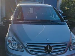Silber Gebraucht 2008 Mercedes B150 Van / Kleinbus | 3.339 € (Guter Preis)